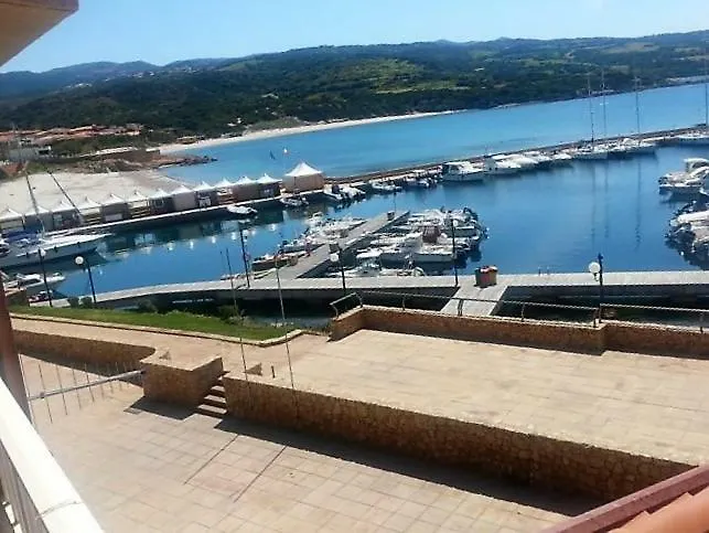 Appartamento Fronte mare Bella Vista Isola Rossa Italia
