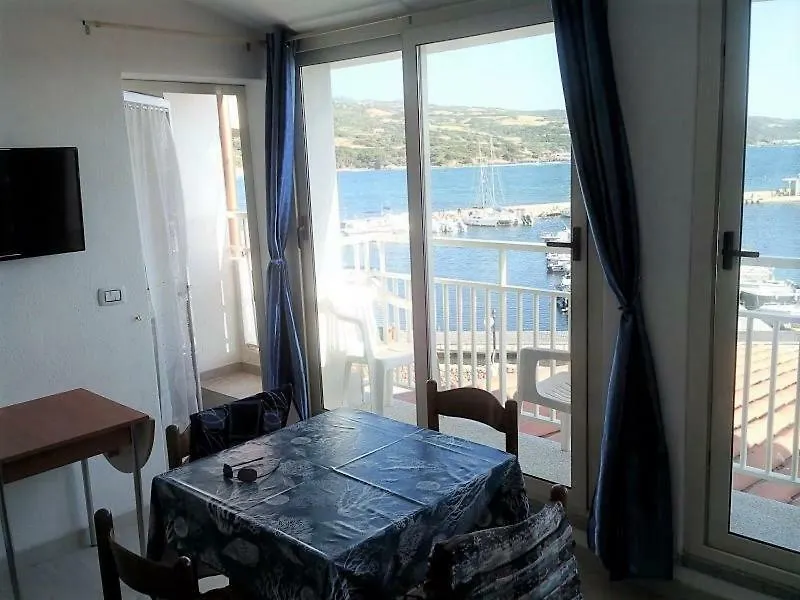 Appartamento Fronte mare Bella Vista Isola Rossa